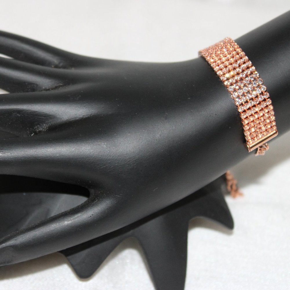 Bracelets for Women/ Girls - Picture 4 of 4
